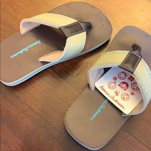 Hanna Andersson New Brown Fip flop